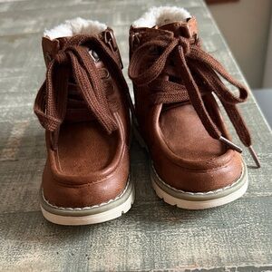 Old navy toddler boot- 5